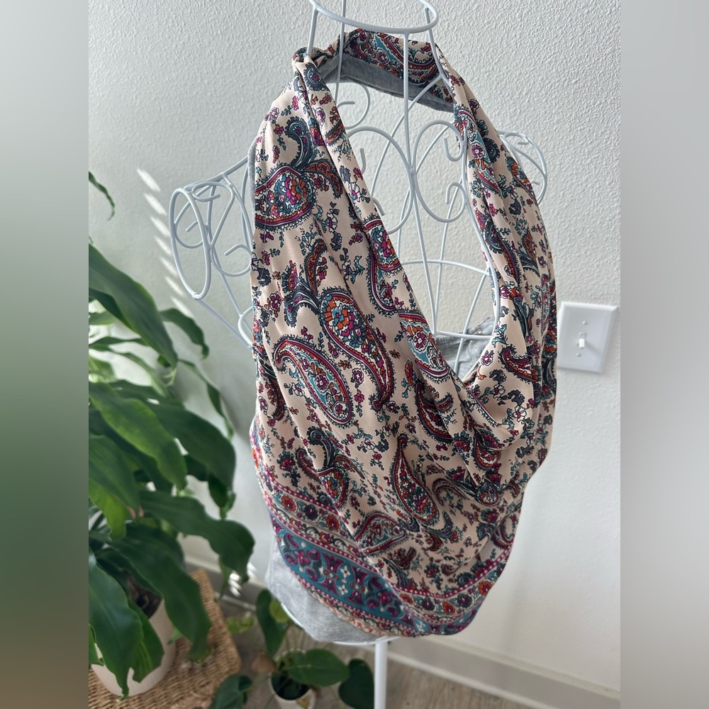 Paisley Print Halter Top - Picture 7 of 12